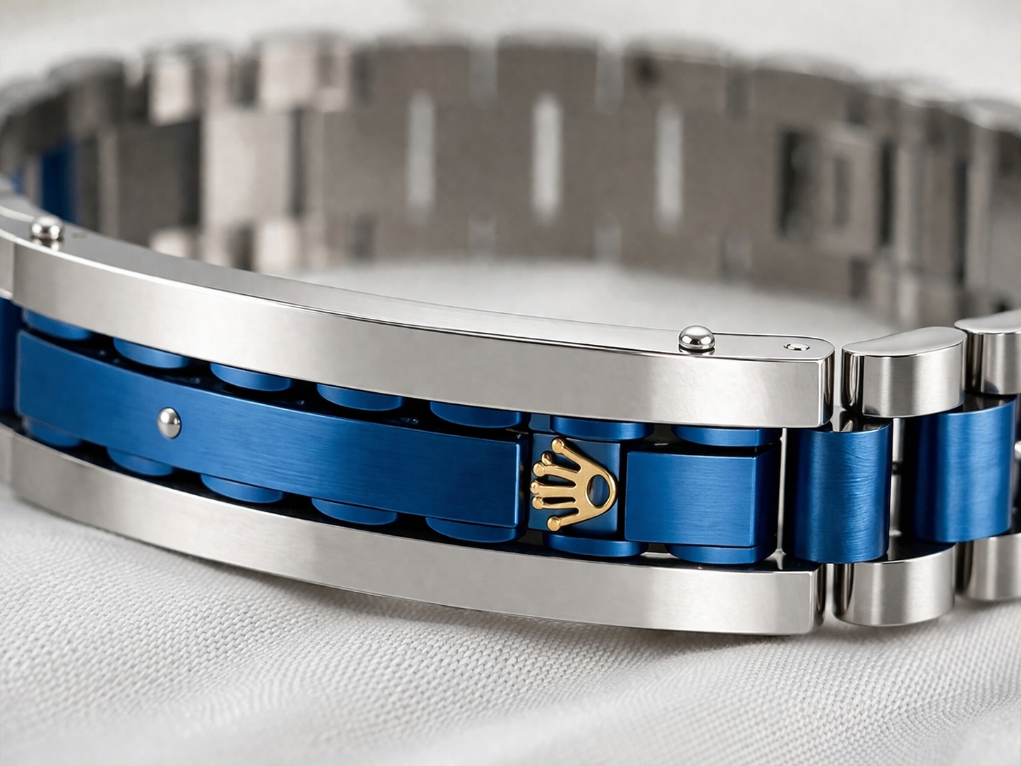 Bracelet Blue Crown Signature